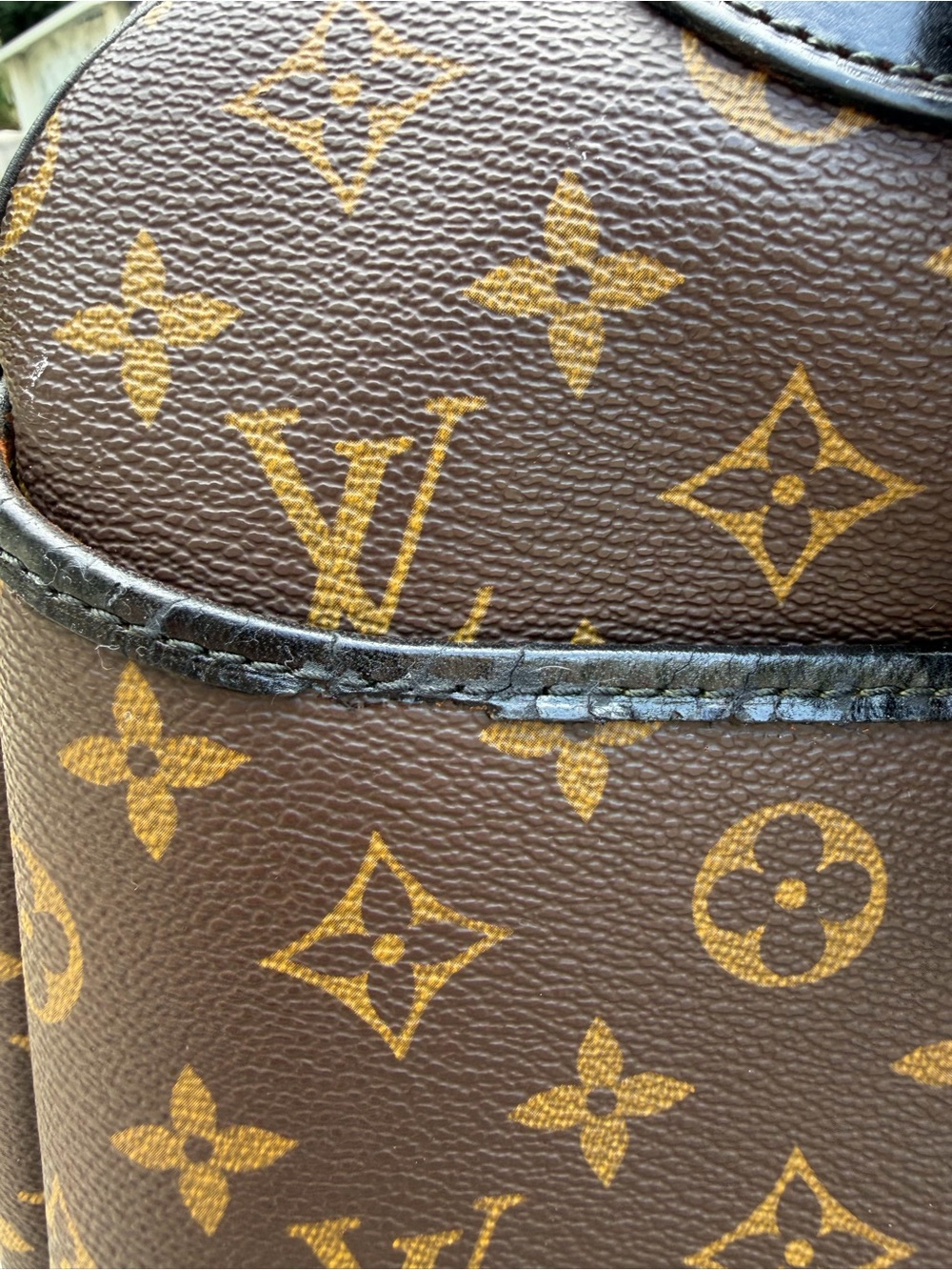 Louis Vuitton Deauville Monogram Satchel, black Model M4726 - Picture 9 of 14